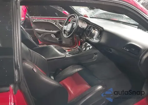 2015 Dodge Challenger Sxt z USA, uszkodzony, nr VIN 2C3CDZAG5FH895575